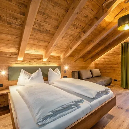 Chalet Poolchalet Dachsteinblick *