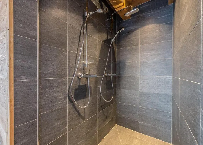 Poolchalet Dachsteinblick * بروغيرن